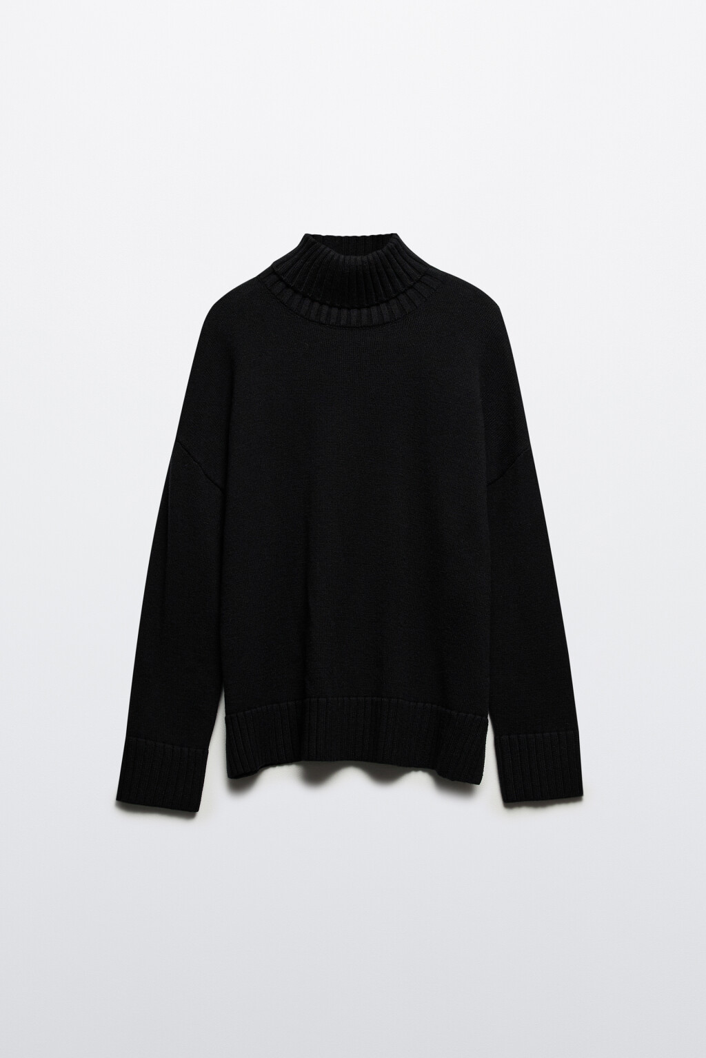 Свитер свободный с боковыми разрезами - цвет черный - 8