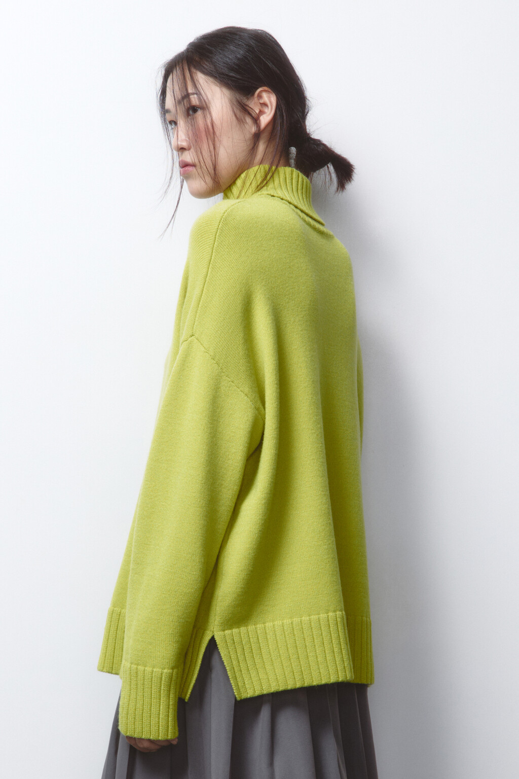 Свитер вязаный свободный с воротником - цвет зеленый - 4