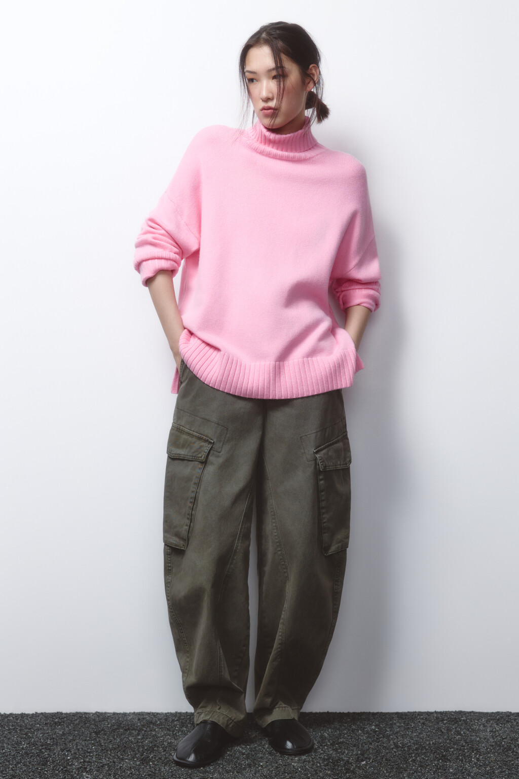 Свитер вязаный свободный с воротником - цвет розовый - 5