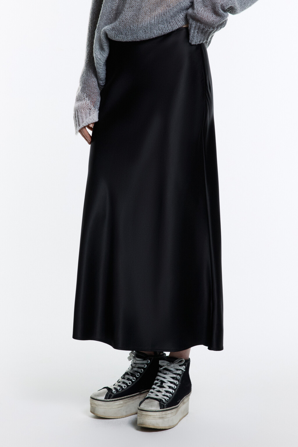 Юбка-годе макси атласная - цвет черный - 2