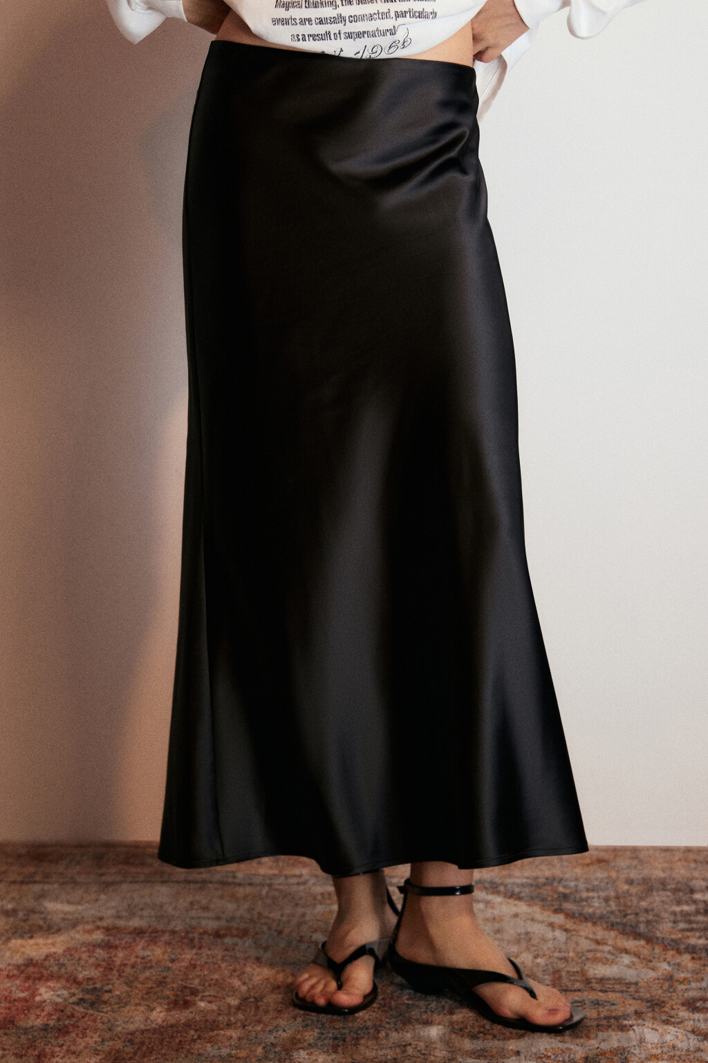 Юбка-годе макси атласная - цвет черный - 2