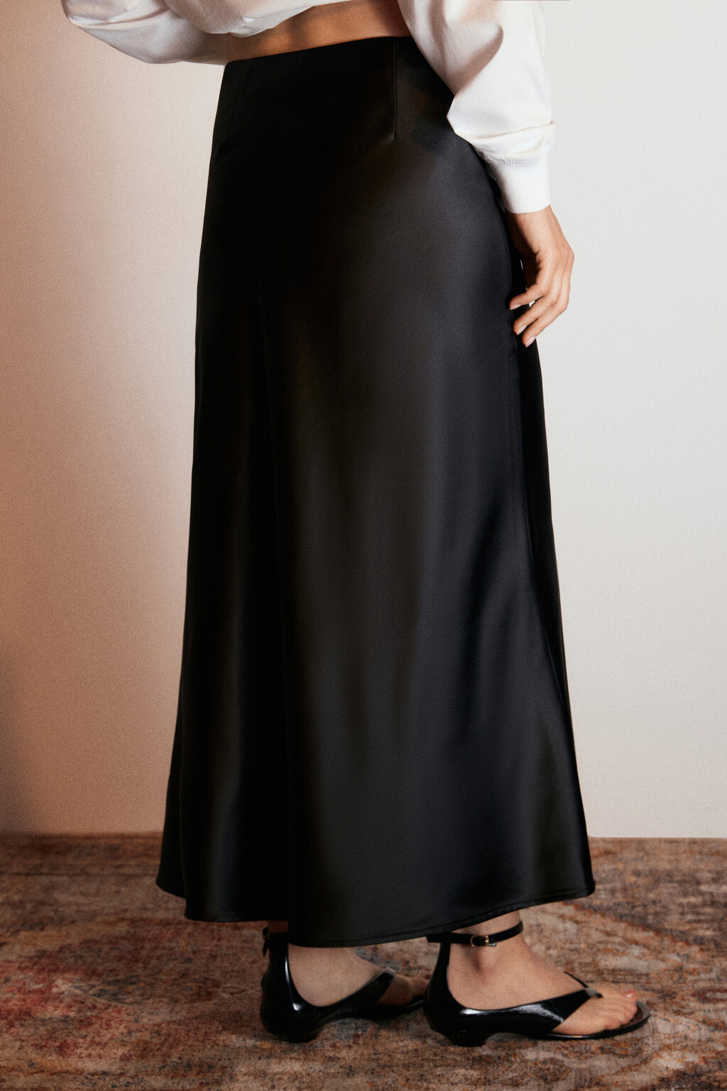 Юбка-годе макси атласная - цвет черный - 3