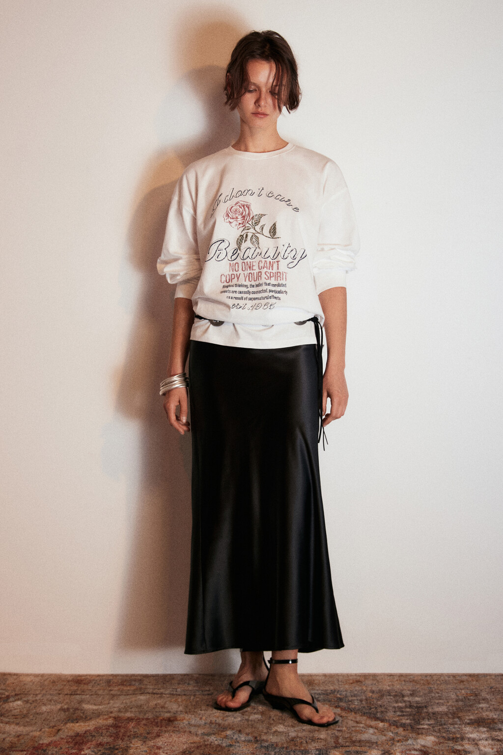 Юбка-годе макси атласная - цвет черный - 4