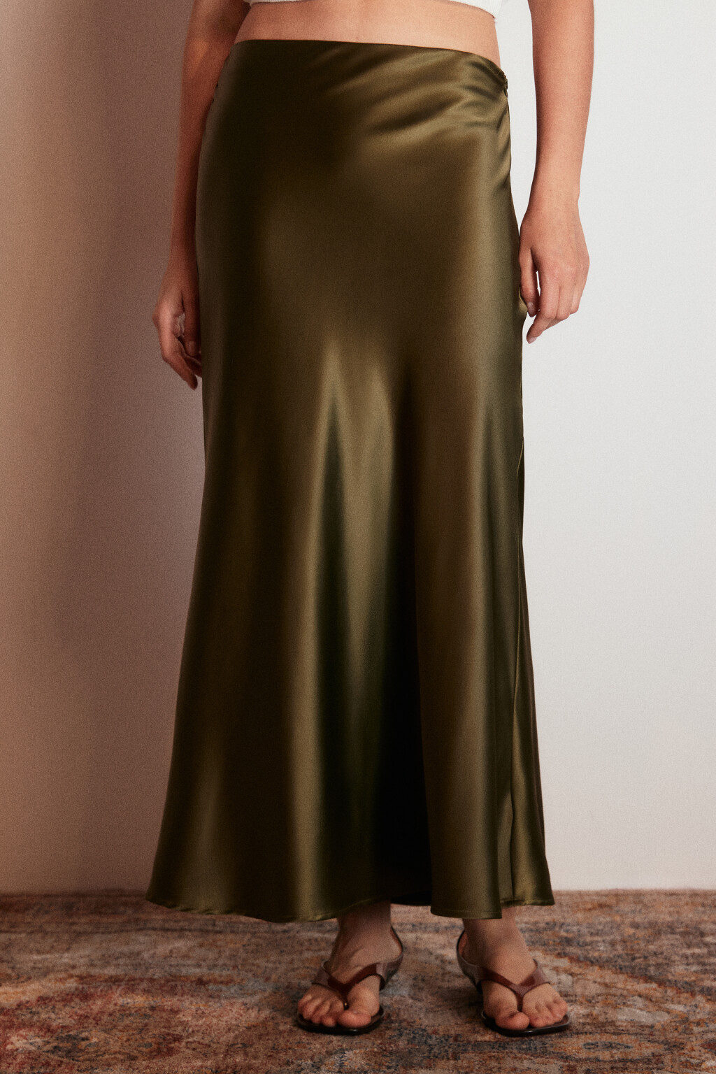 Юбка-годе макси атласная - цвет зеленый - 3