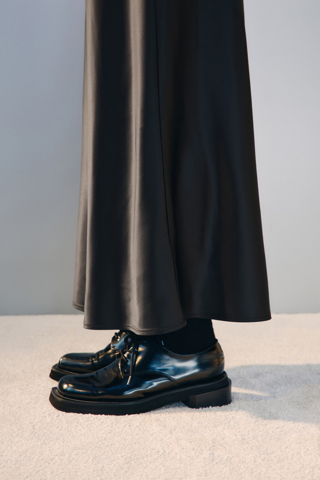 Юбка-годе макси атласная - цвет черный - 6