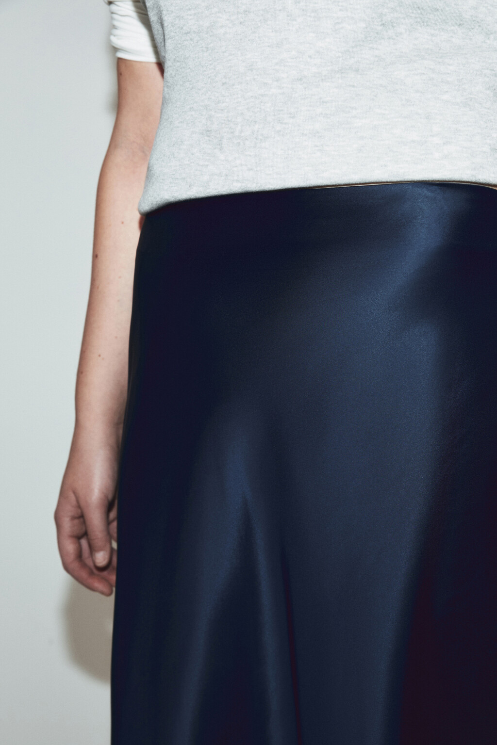 Юбка-годе макси атласная - цвет синий - 5