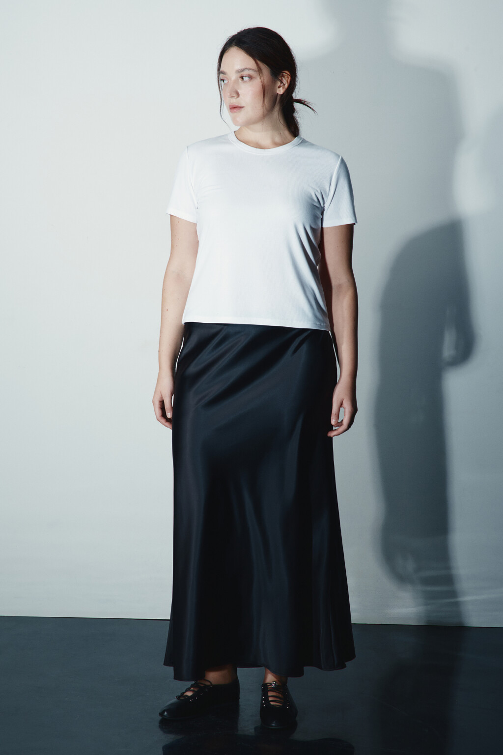 Юбка-годе макси атласная - цвет черный - 4