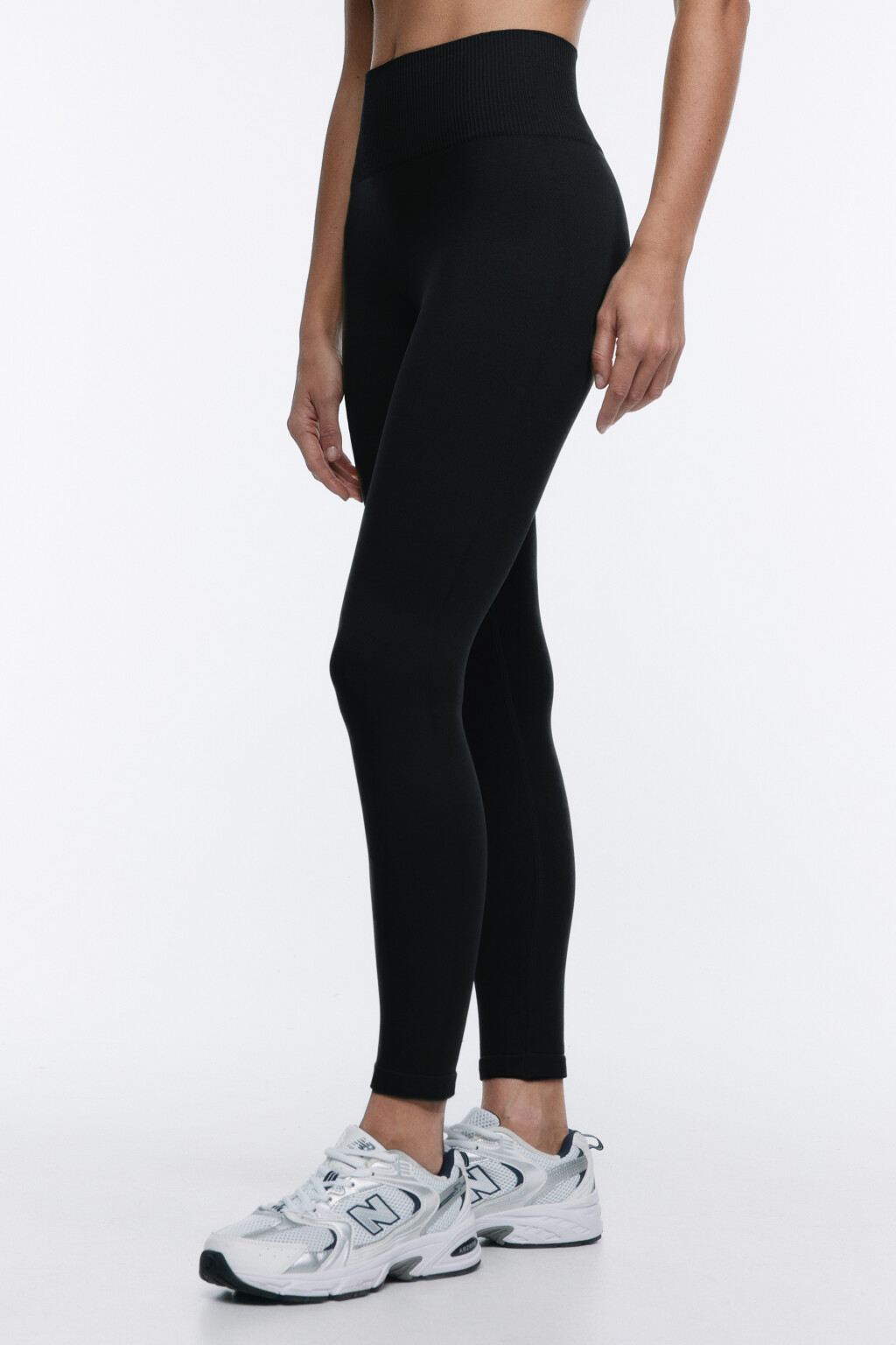 Леггинсы бесшовные с высокой посадкой - цвет черный - 3