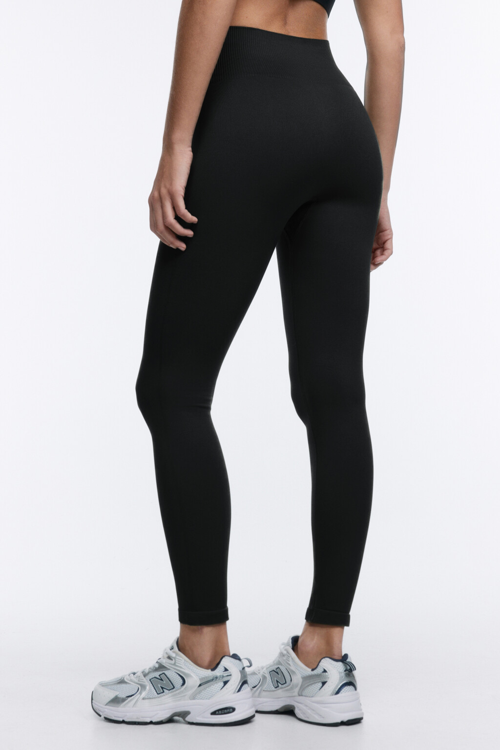 Леггинсы бесшовные с высокой посадкой - цвет черный - 4