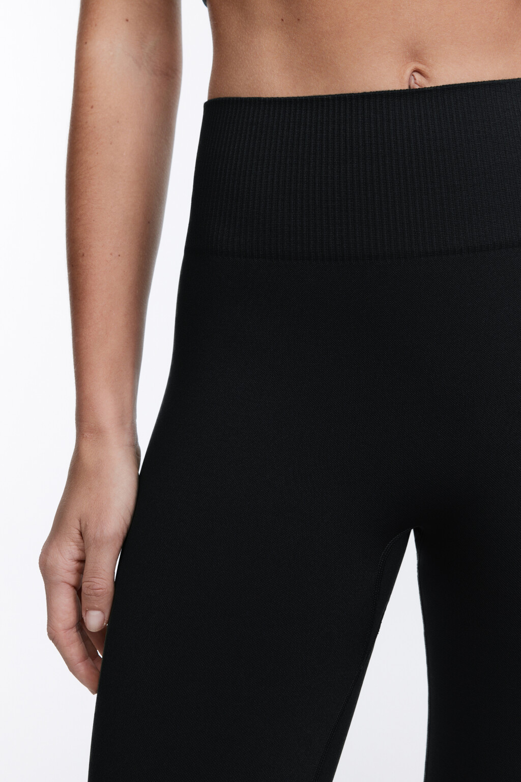 Леггинсы бесшовные с высокой посадкой - цвет черный - 6