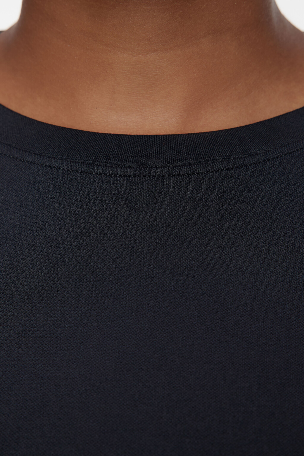 Лонгслив спортивный облегающий бесшовный - цвет черный - 5