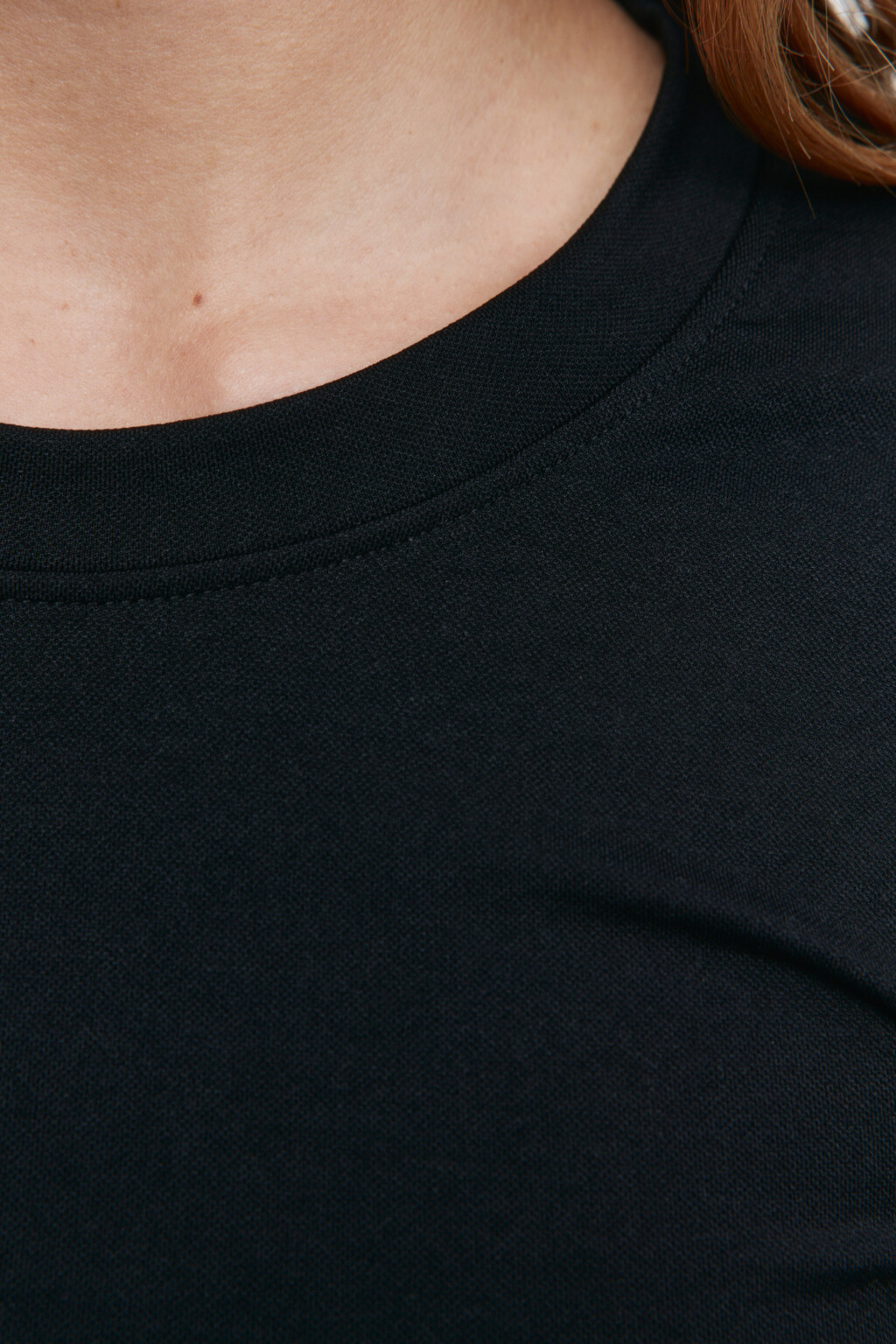 Лонгслив спортивный облегающий бесшовный - цвет черный - 6