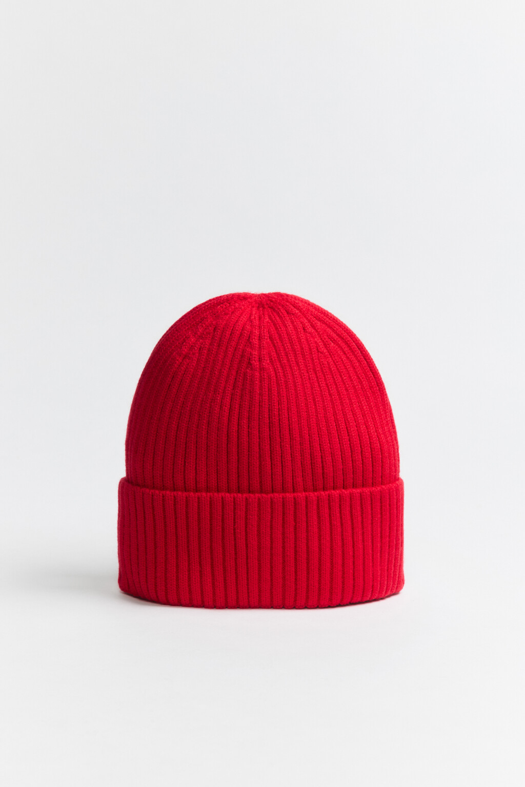 Шапка-бини вязаная в рубчик - цвет красный - 1
