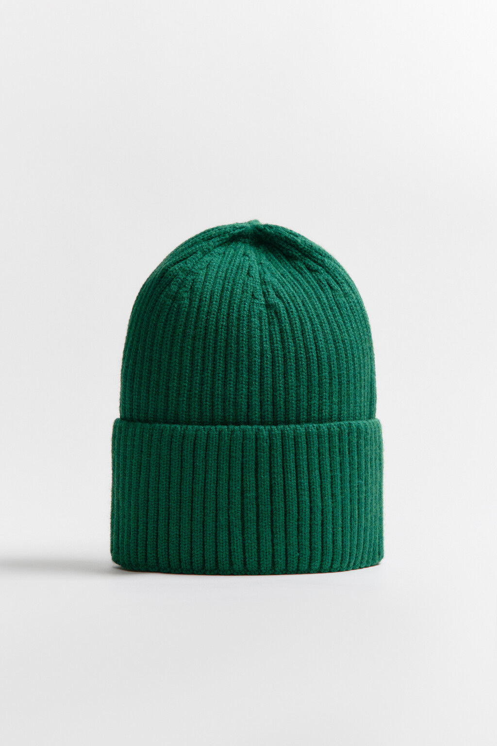 Шапка-бини трикотажная в рубчик - цвет зеленый - 3