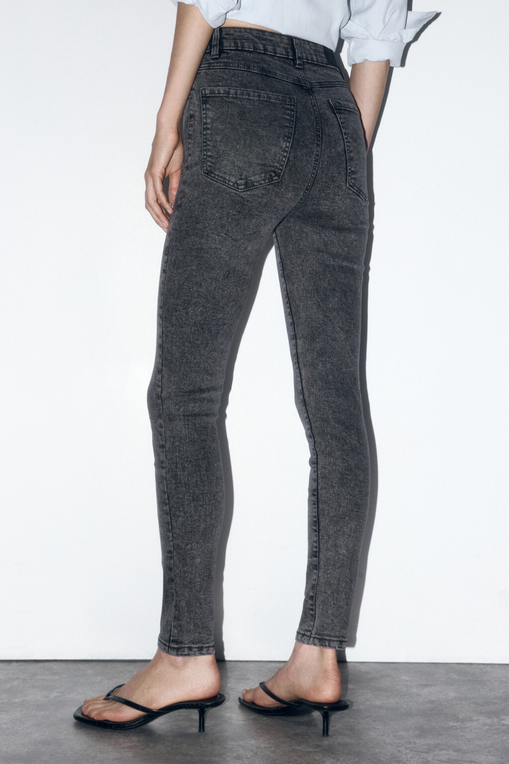 Джинсы skinny fit облегающие с высокой посадкой - цвет серый - 4