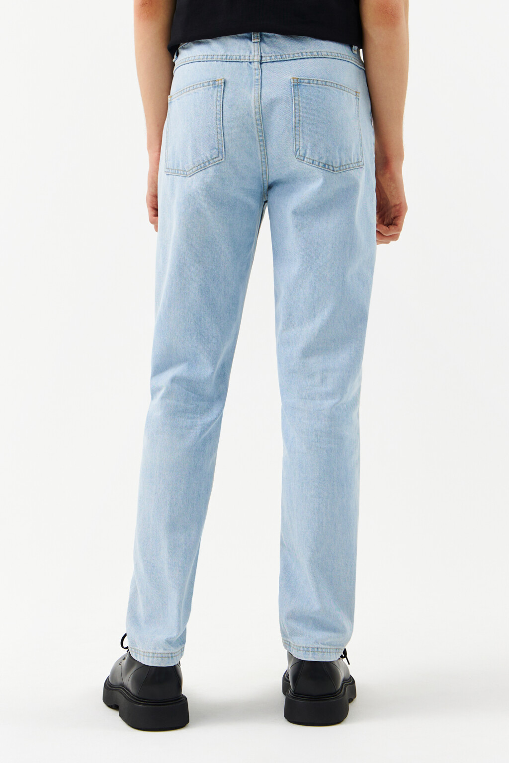 Джинсы зауженные со средней посадкой - цвет голубой - 2