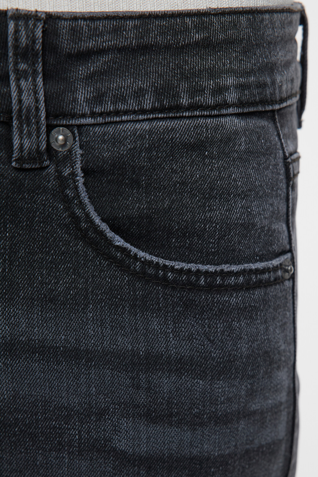 Джинсы slim зауженные со средней посадкой - цвет серый - 6