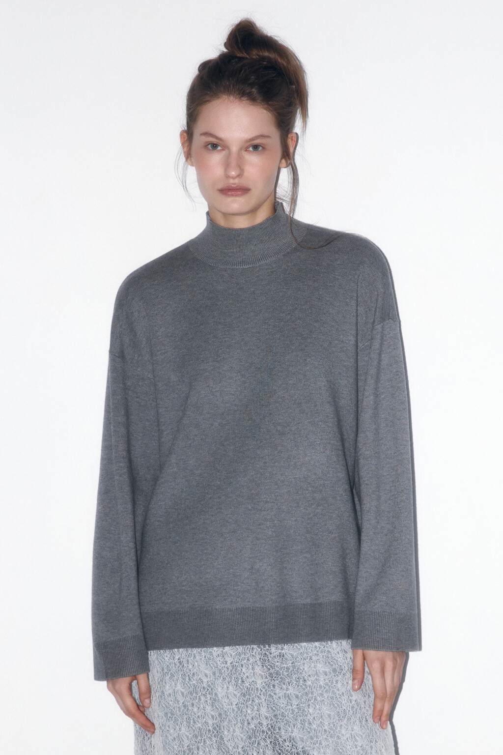Свитер вязаный вискозный с воротником-стойкой - цвет серый - 2