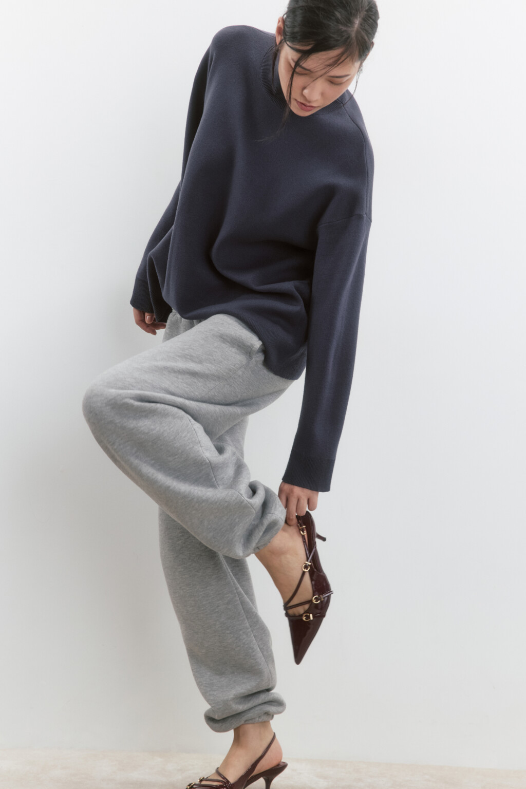 Свитер вязаный вискозный с воротником-стойкой - цвет серый - 2