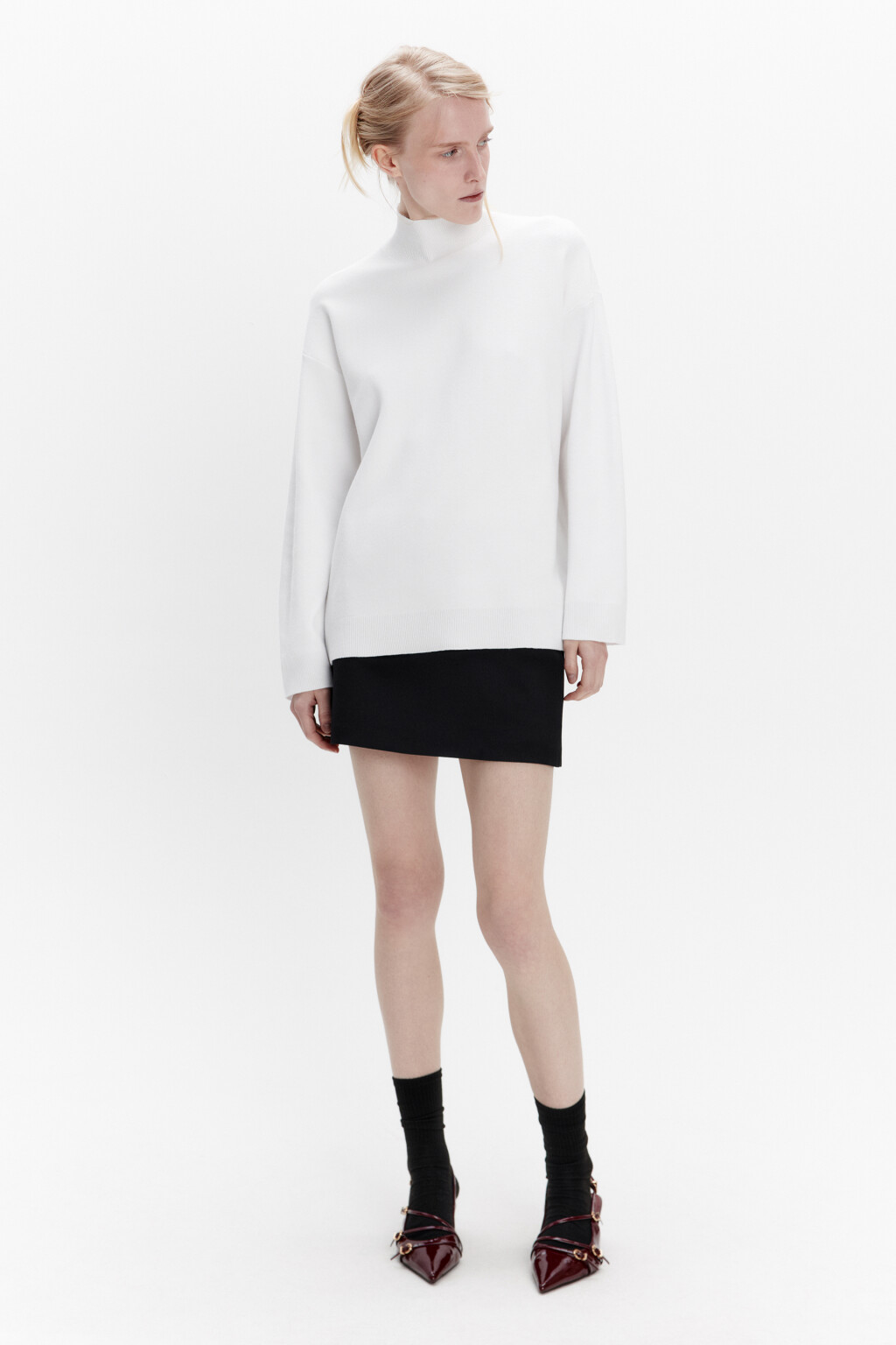 Свитер вискозный с воротником-стойкой - цвет молочный - 6