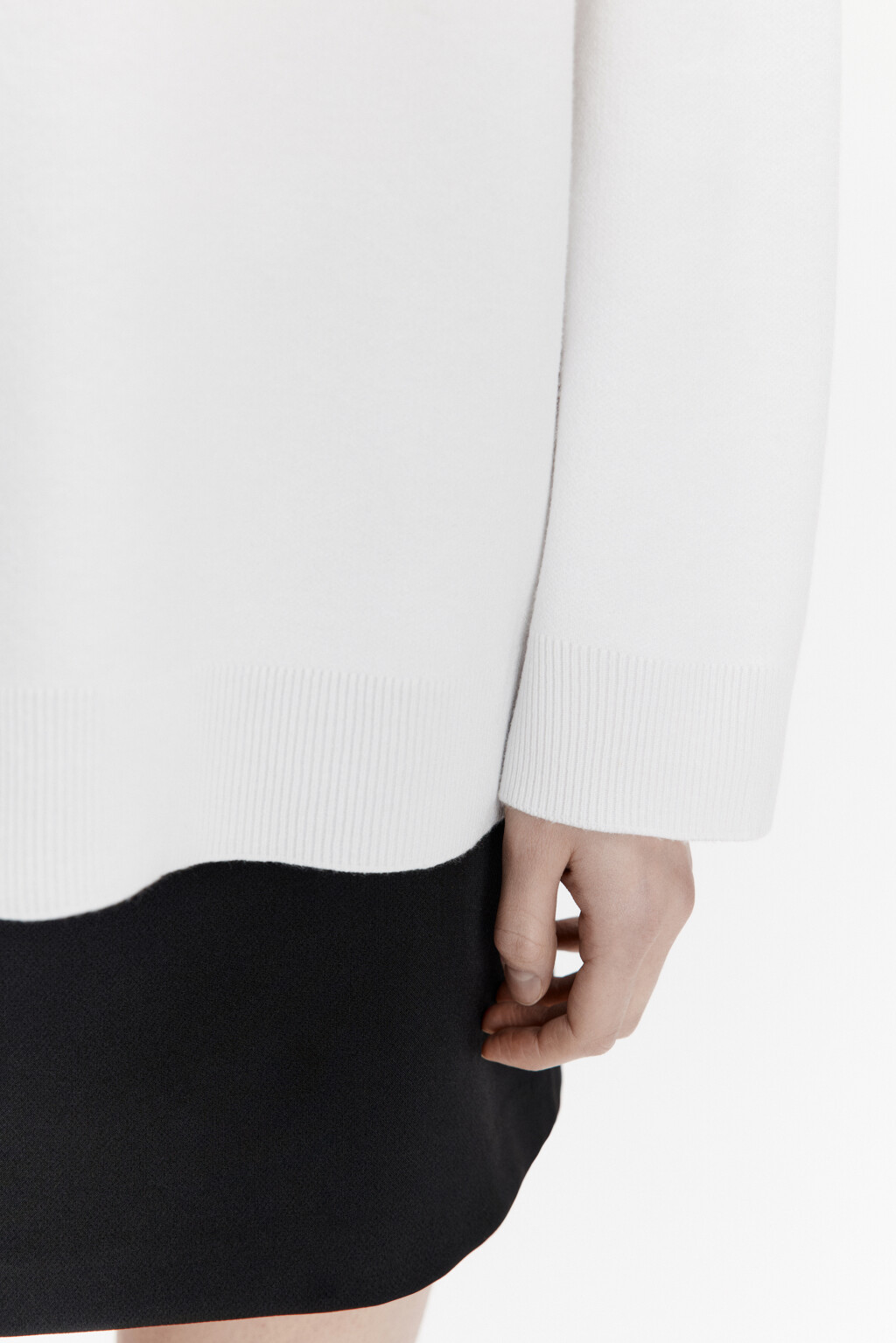 Свитер вискозный с воротником-стойкой - цвет молочный - 8