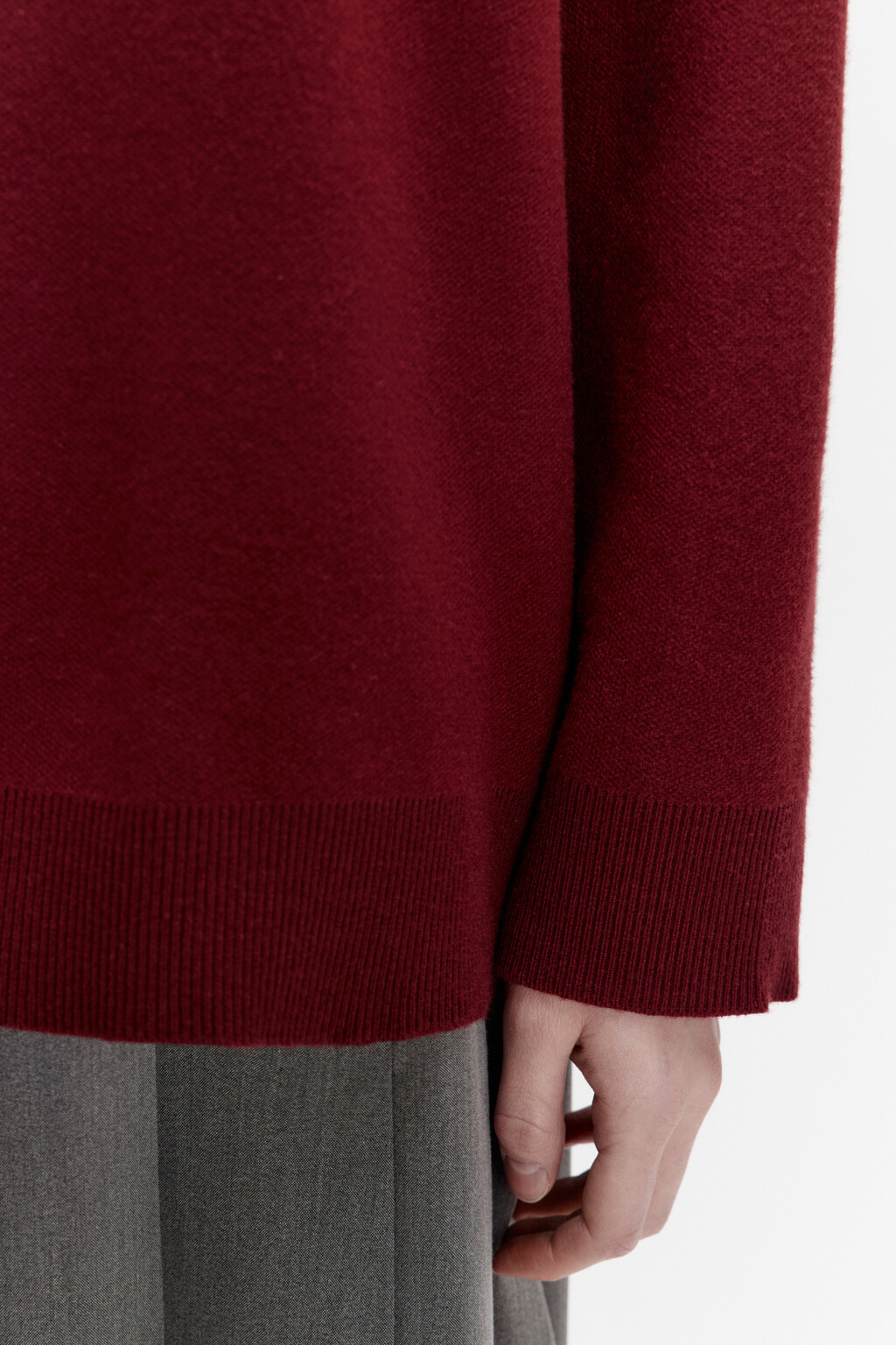 Свитер вискозный с воротником-стойкой - цвет бордовый - 7