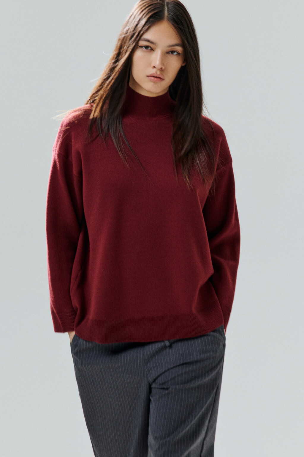 Свитер вискозный с воротником-стойкой - цвет бордовый - 1