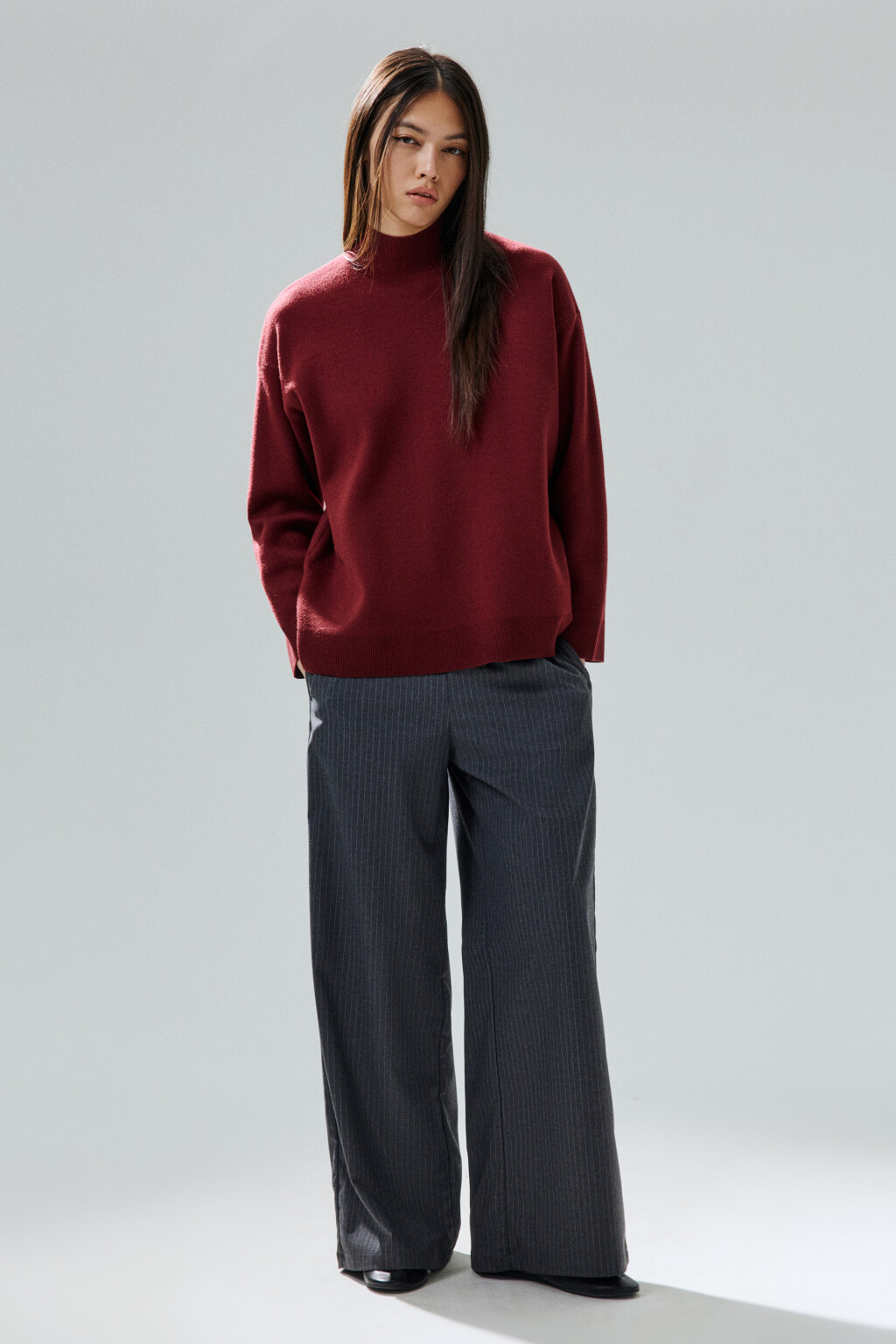 Свитер вискозный с воротником-стойкой - цвет бордовый - 4