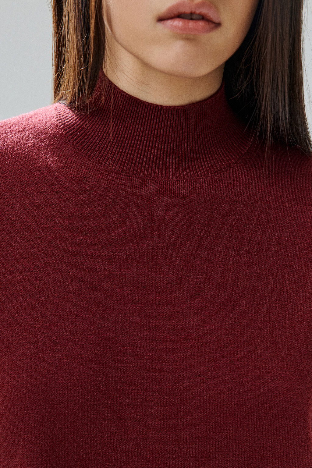 Свитер вискозный с воротником-стойкой - цвет бордовый - 5