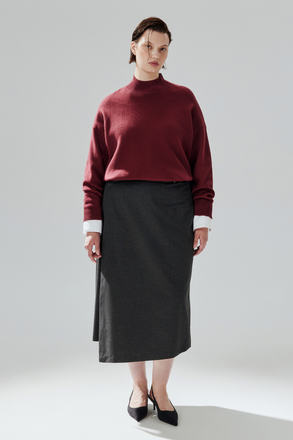 Свитер вискозный с воротником-стойкой - цвет бордовый - 4