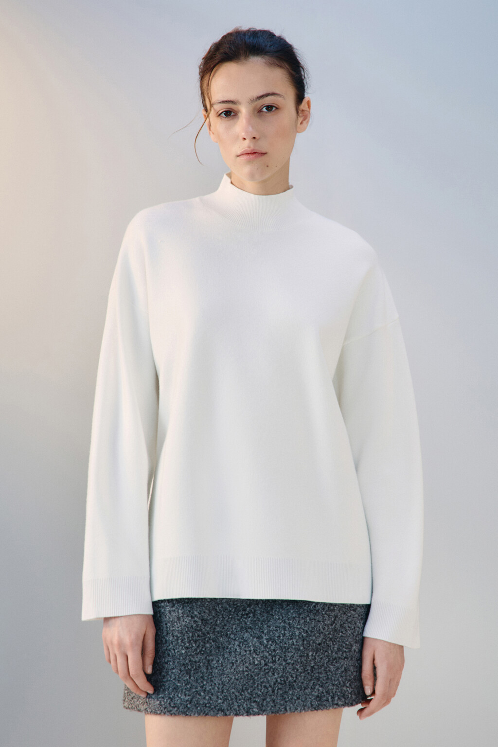 Свитер с воротником-стойкой - цвет молочный - 2