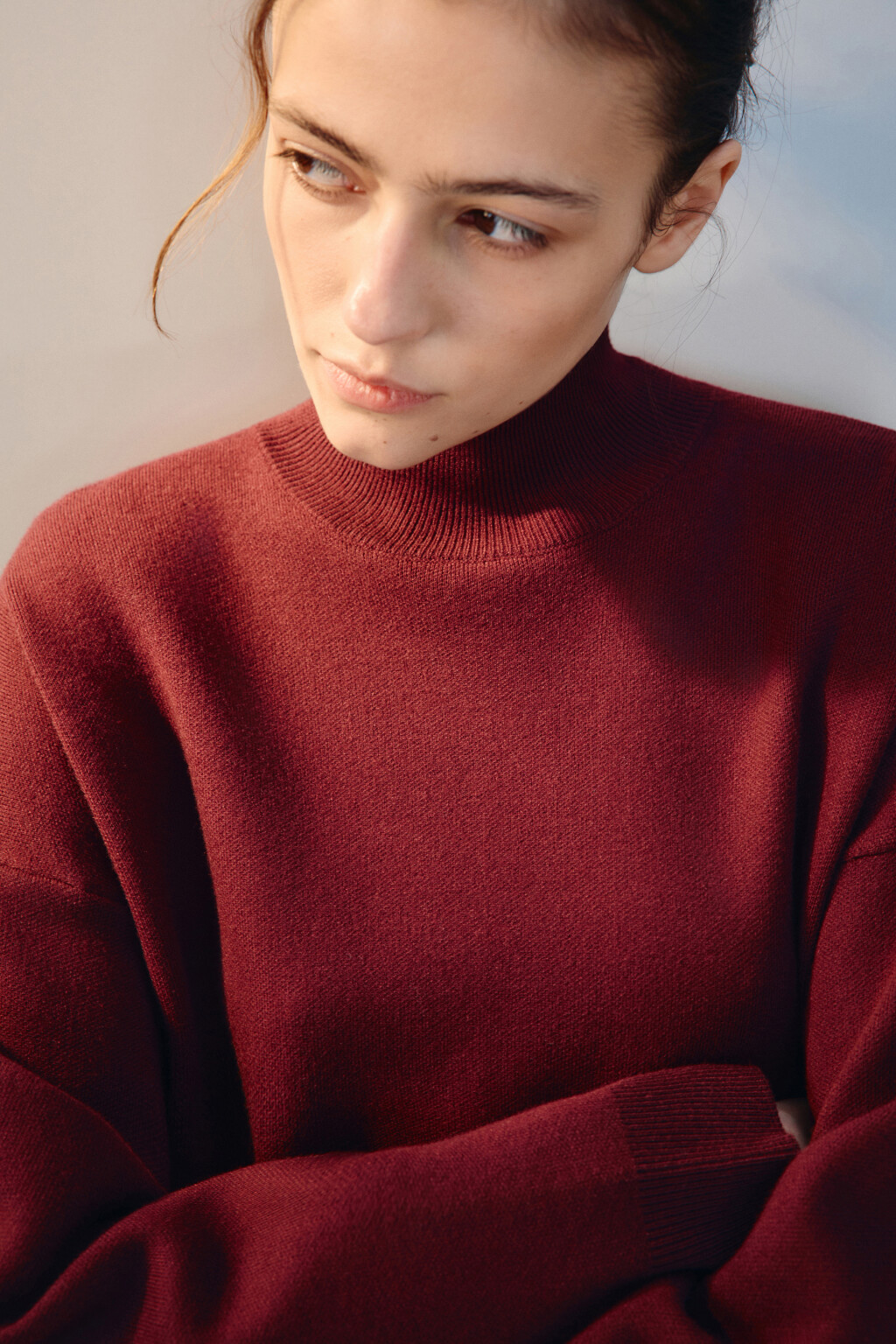 Свитер с воротником-стойкой - цвет бордовый - 5