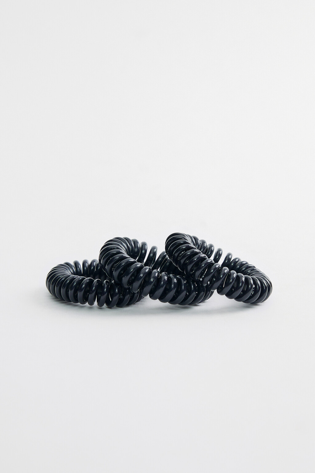 Набор резинок-спиралей для волос (3 штуки) - цвет черный - 2