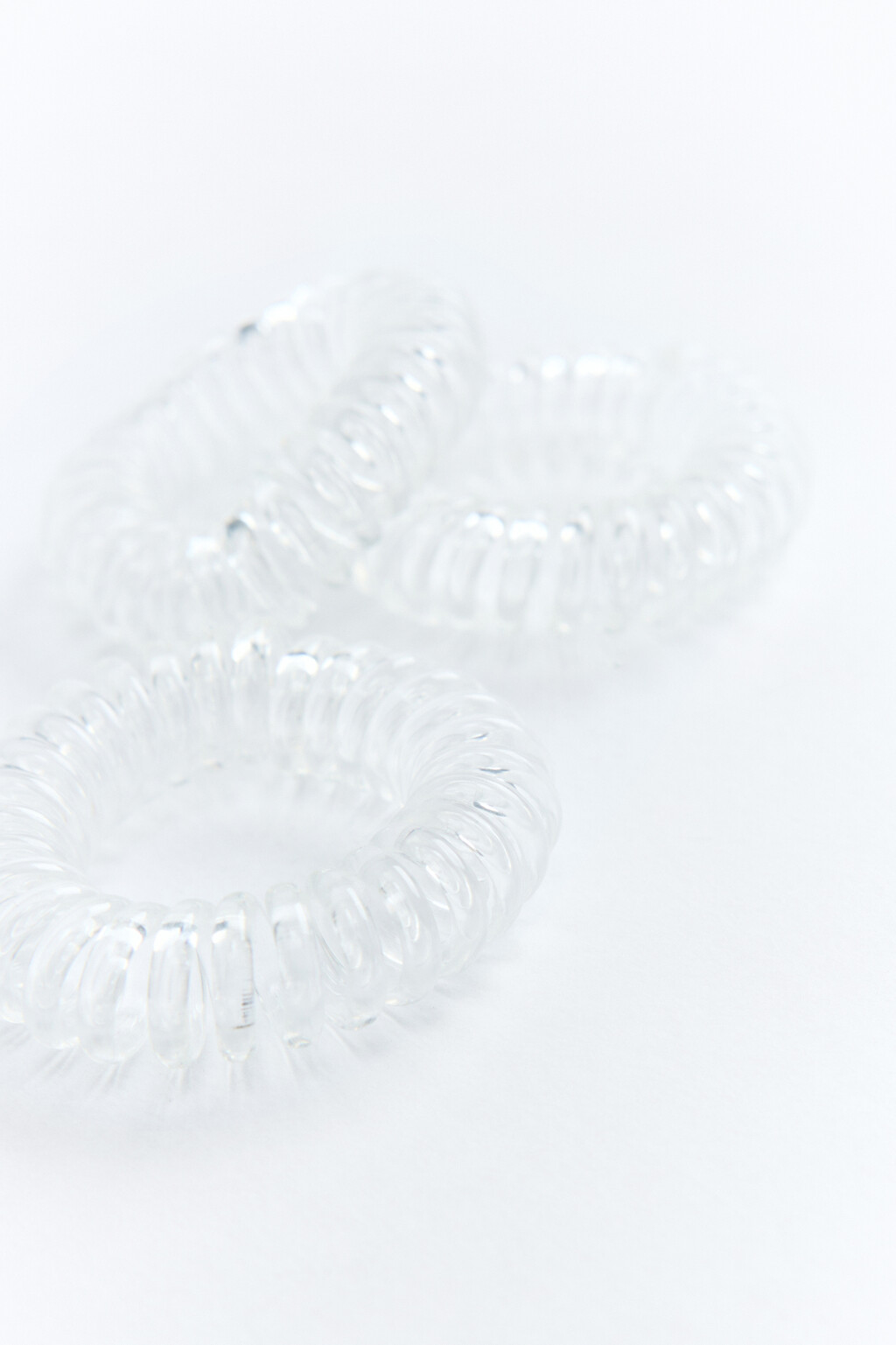 Набор резинок-пружинок для волос (3 штуки) - цвет белый - 2