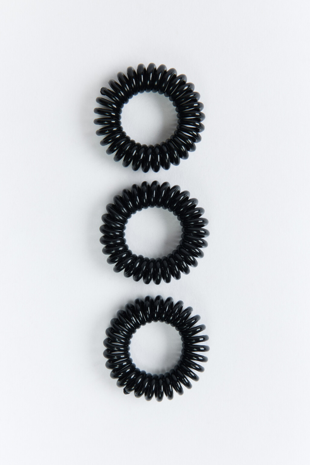 Набор резинок-пружинок для волос (3 штуки) - цвет черный - 1