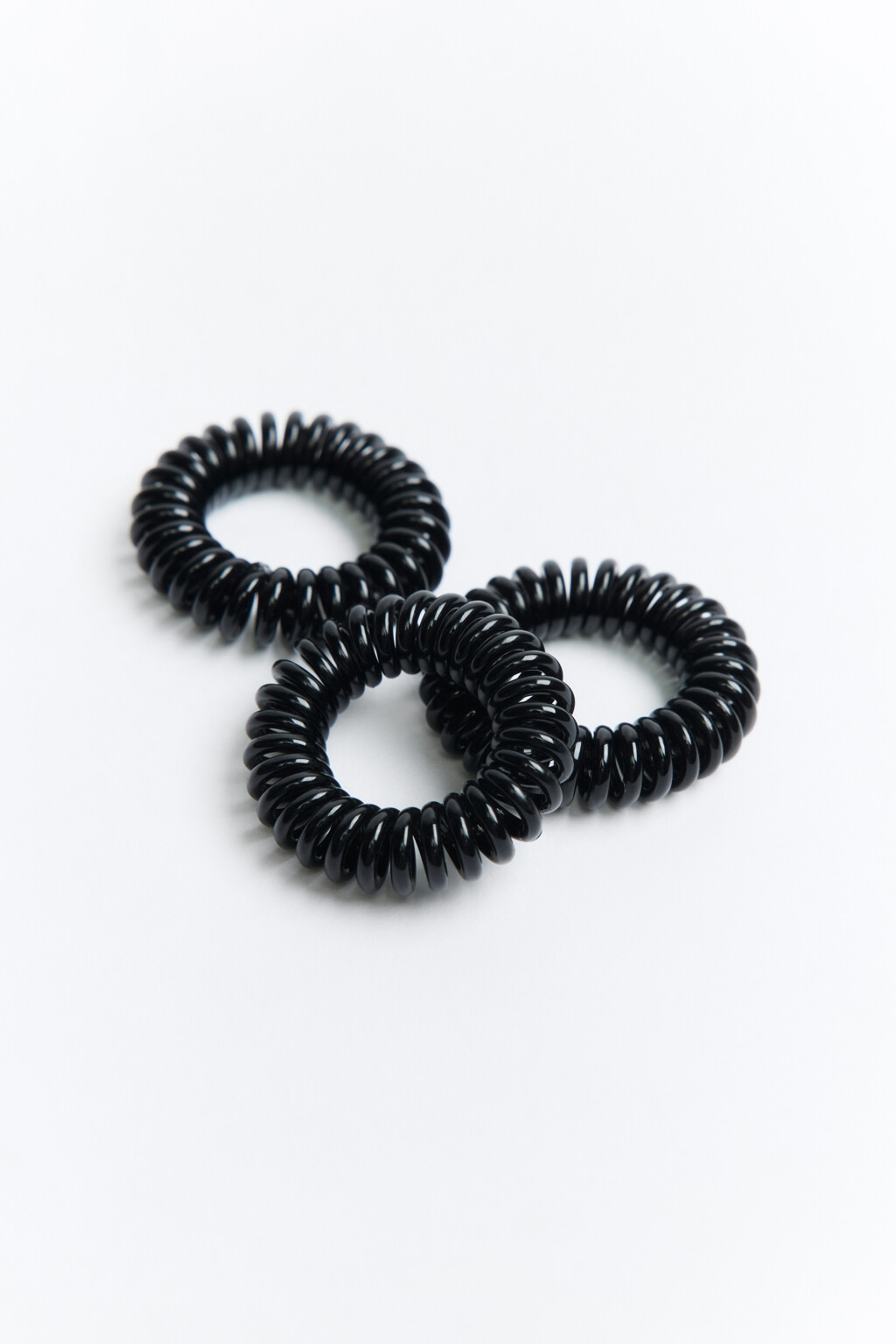 Набор резинок-спиралек для волос (3 штуки) - цвет черный - 2