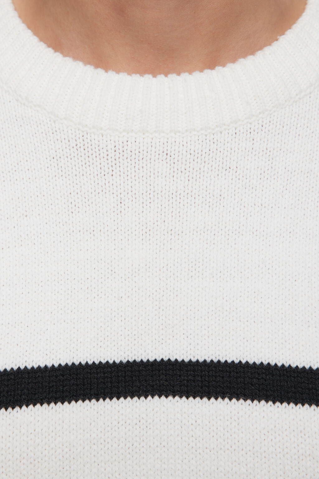 Джемпер oversize вязаный хлопковый в полоску - цвет белый - 5