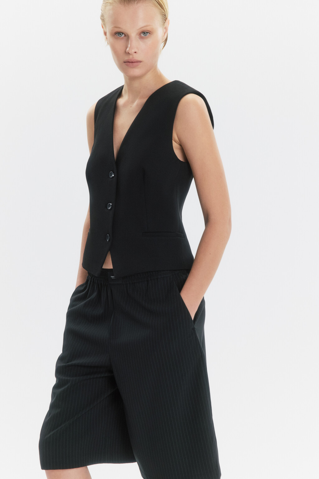 Жилет костюмный классический - цвет черный - 6