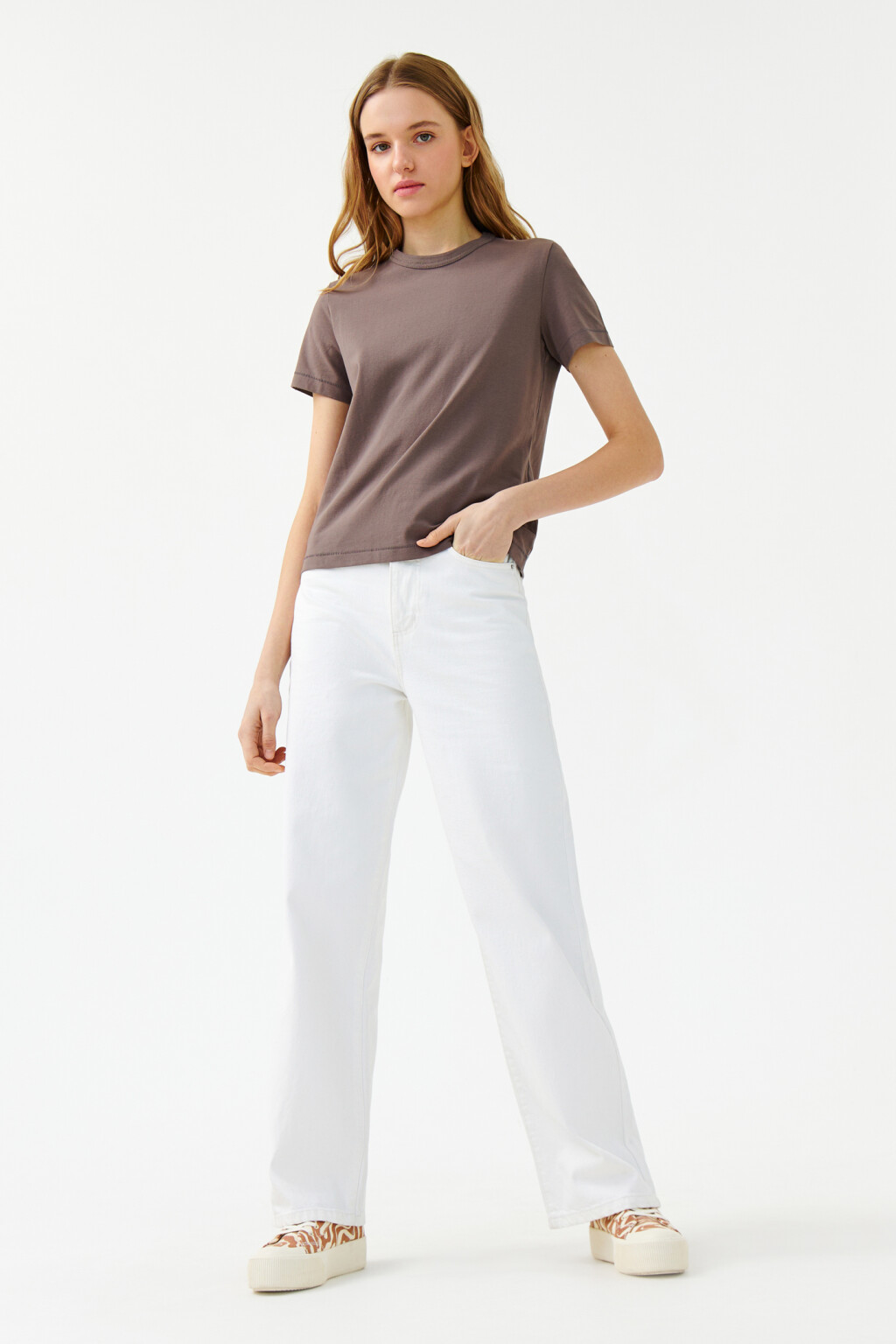 Футболка хлопковая базовая прямая - цвет коричневый - 4