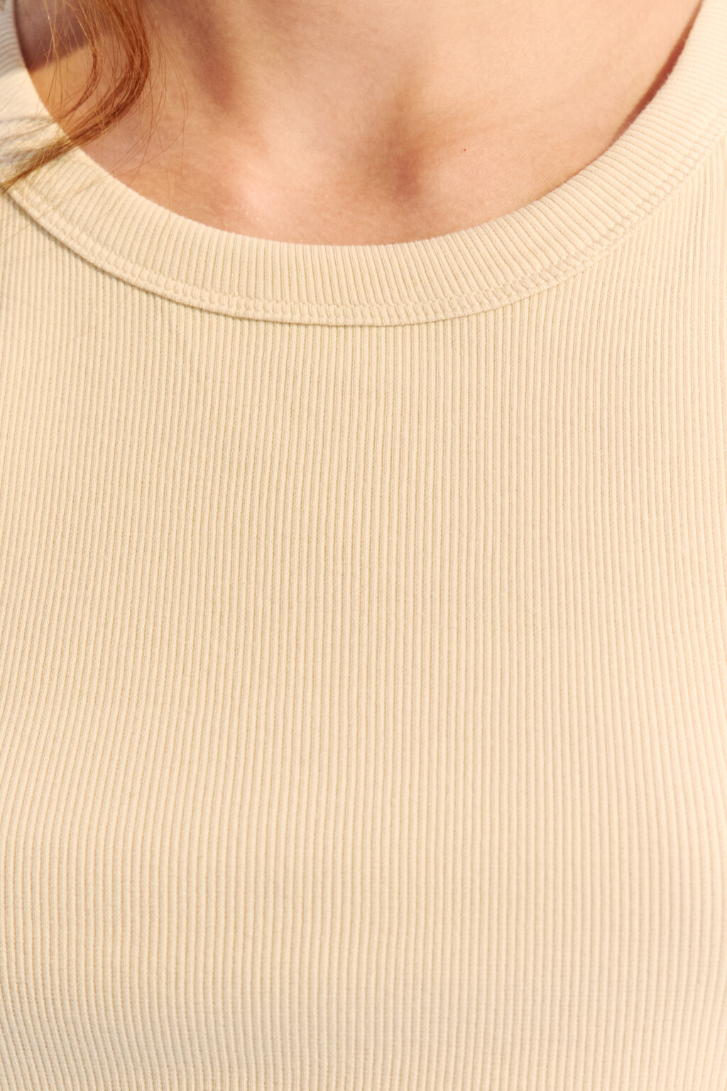 Майка TANKTOP облегающая в рубчик - цвет бежевый - 5