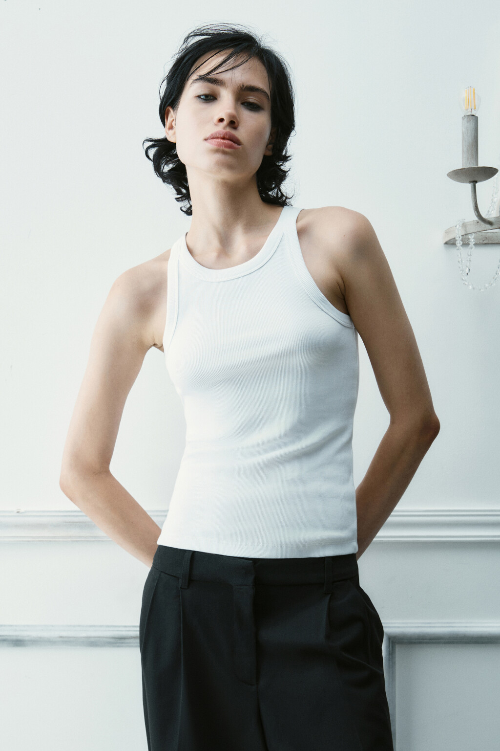 Майка базовая облегающая в рубчик - цвет белый - 3