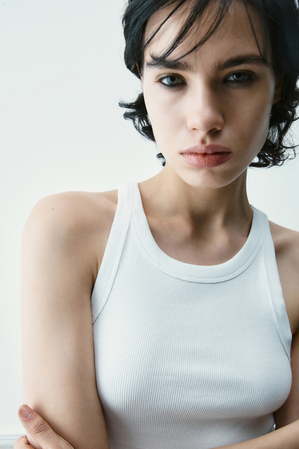 Майка базовая облегающая в рубчик - цвет белый - 8