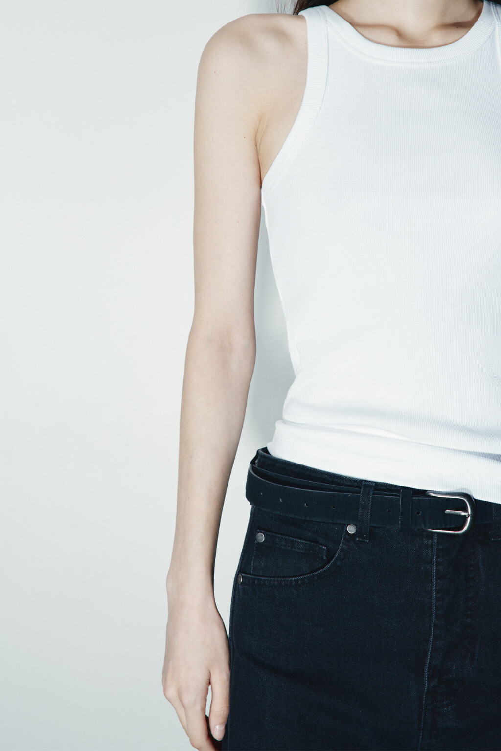 Майка базовая облегающая в рубчик - цвет белый - 8