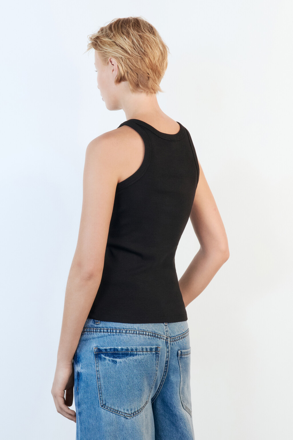 Майка-топ TANKTOP облегающая в рубчик - цвет черный - 4