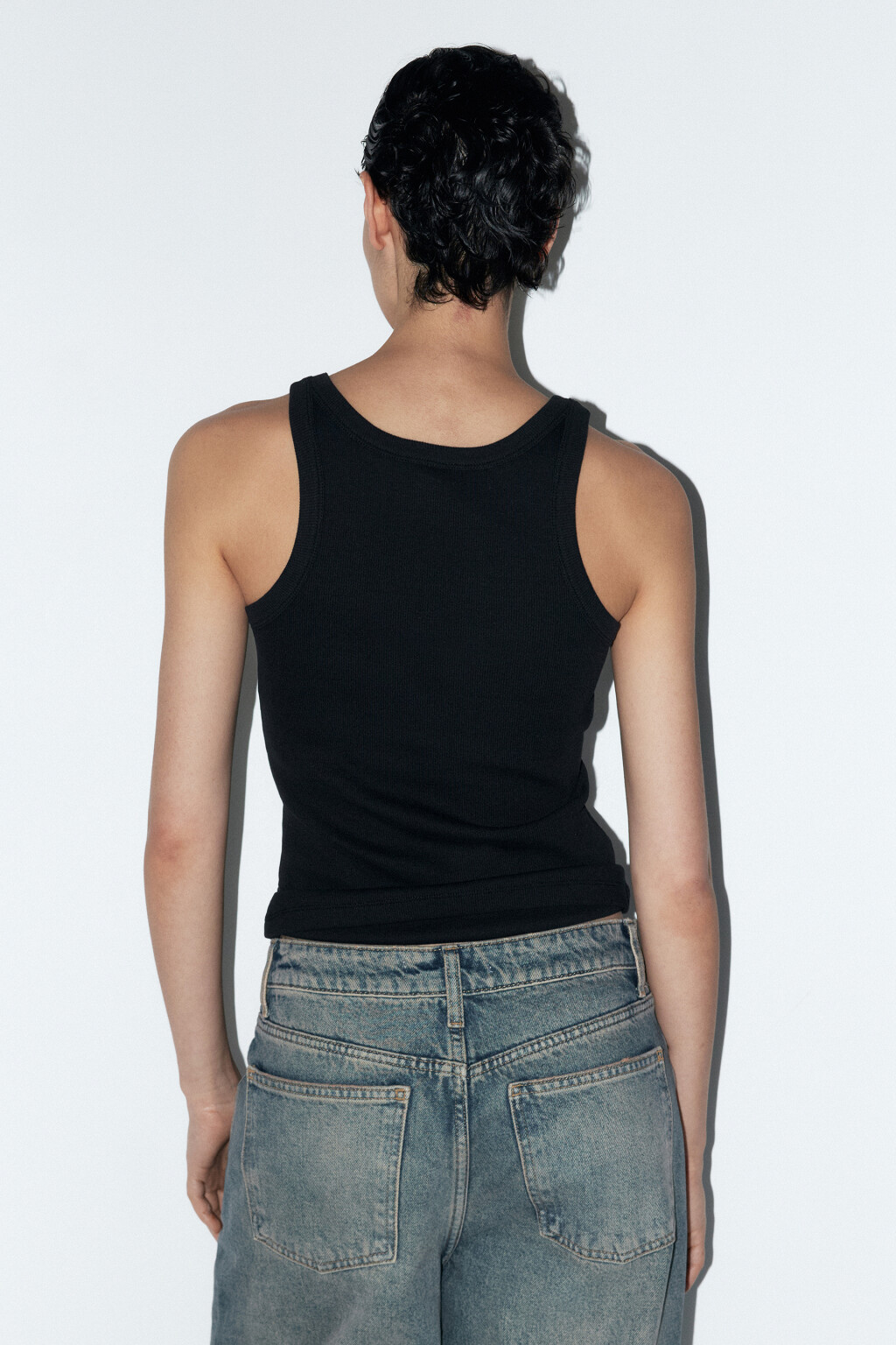 Майка-топ TANKTOP облегающая в рубчик - цвет черный - 4