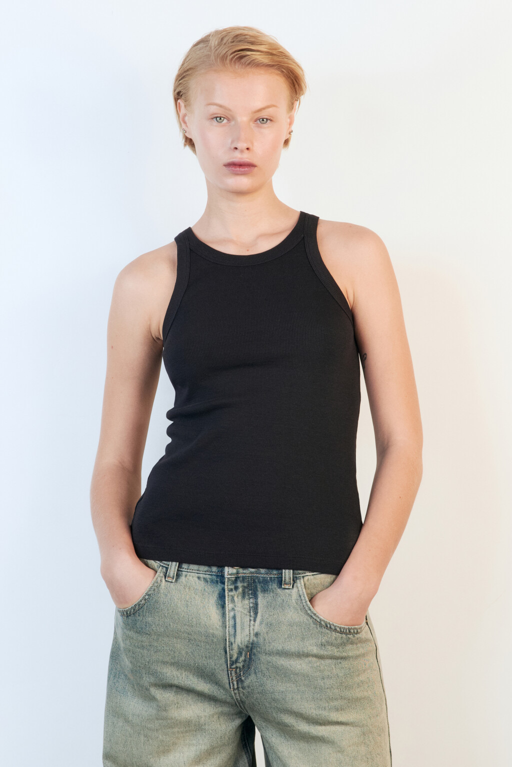 Майка-топ TANKTOP облегающая в рубчик - цвет черный - 2