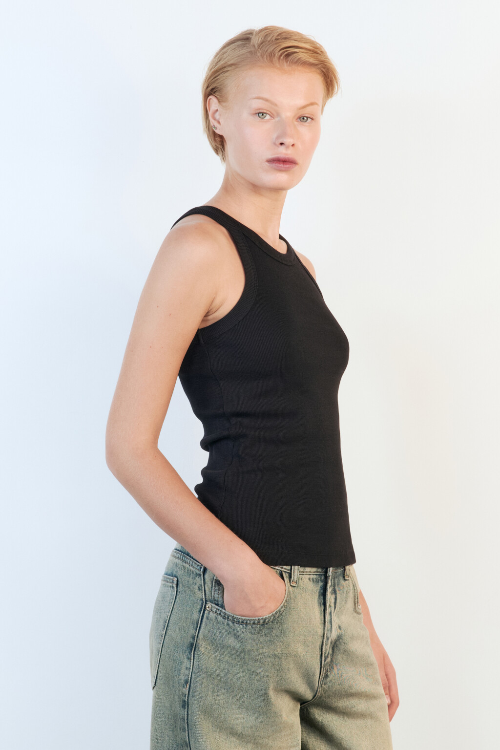 Майка-топ TANKTOP облегающая в рубчик - цвет черный - 3
