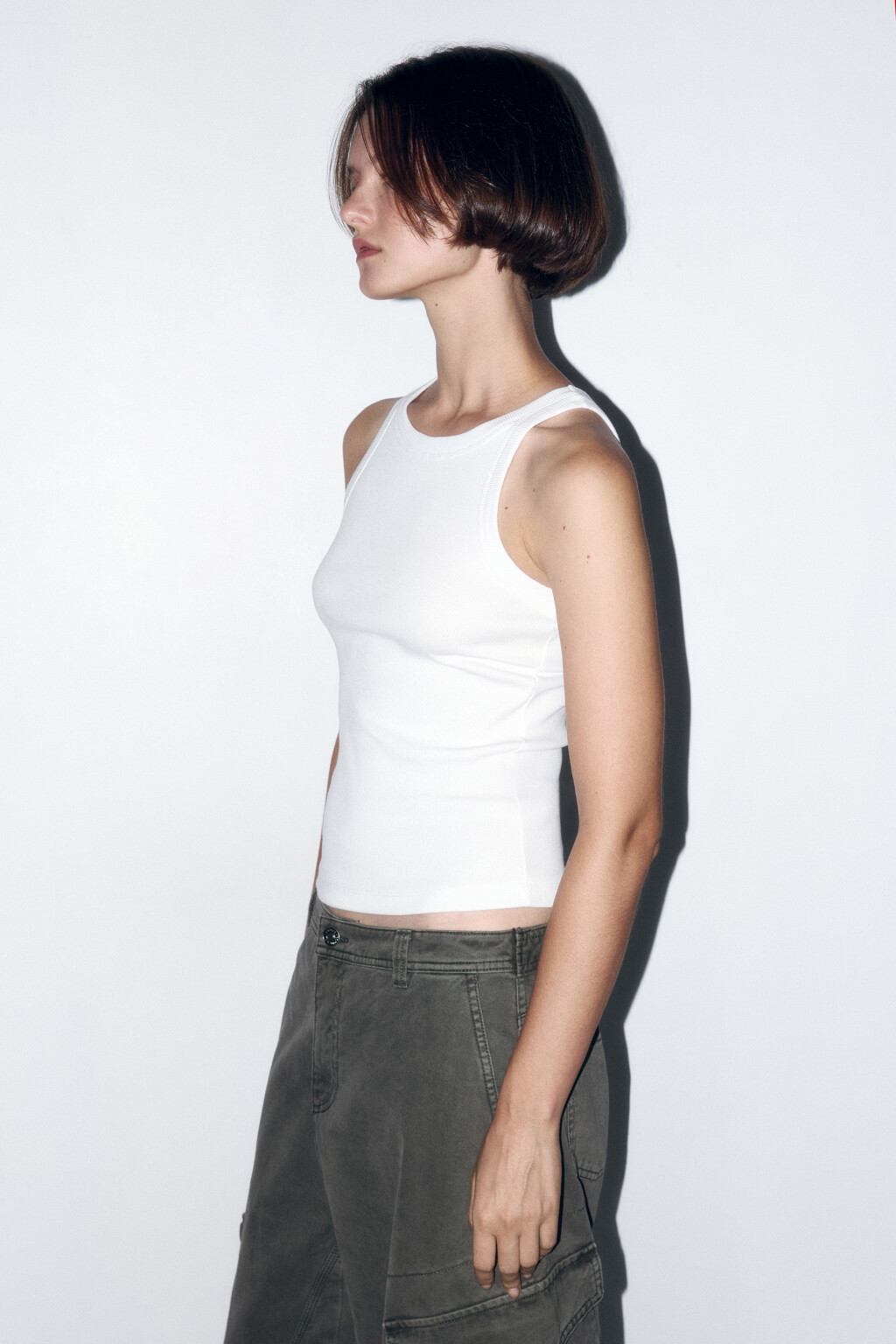 Майка TANKTOP облегающая в рубчик - цвет белый - 3