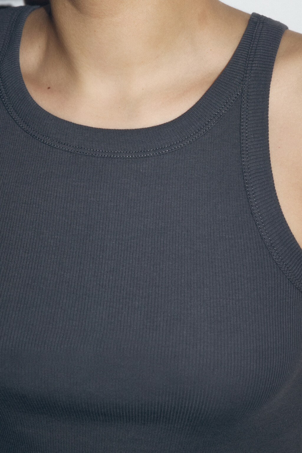 Майка TANKTOP облегающая в рубчик - цвет серый - 6