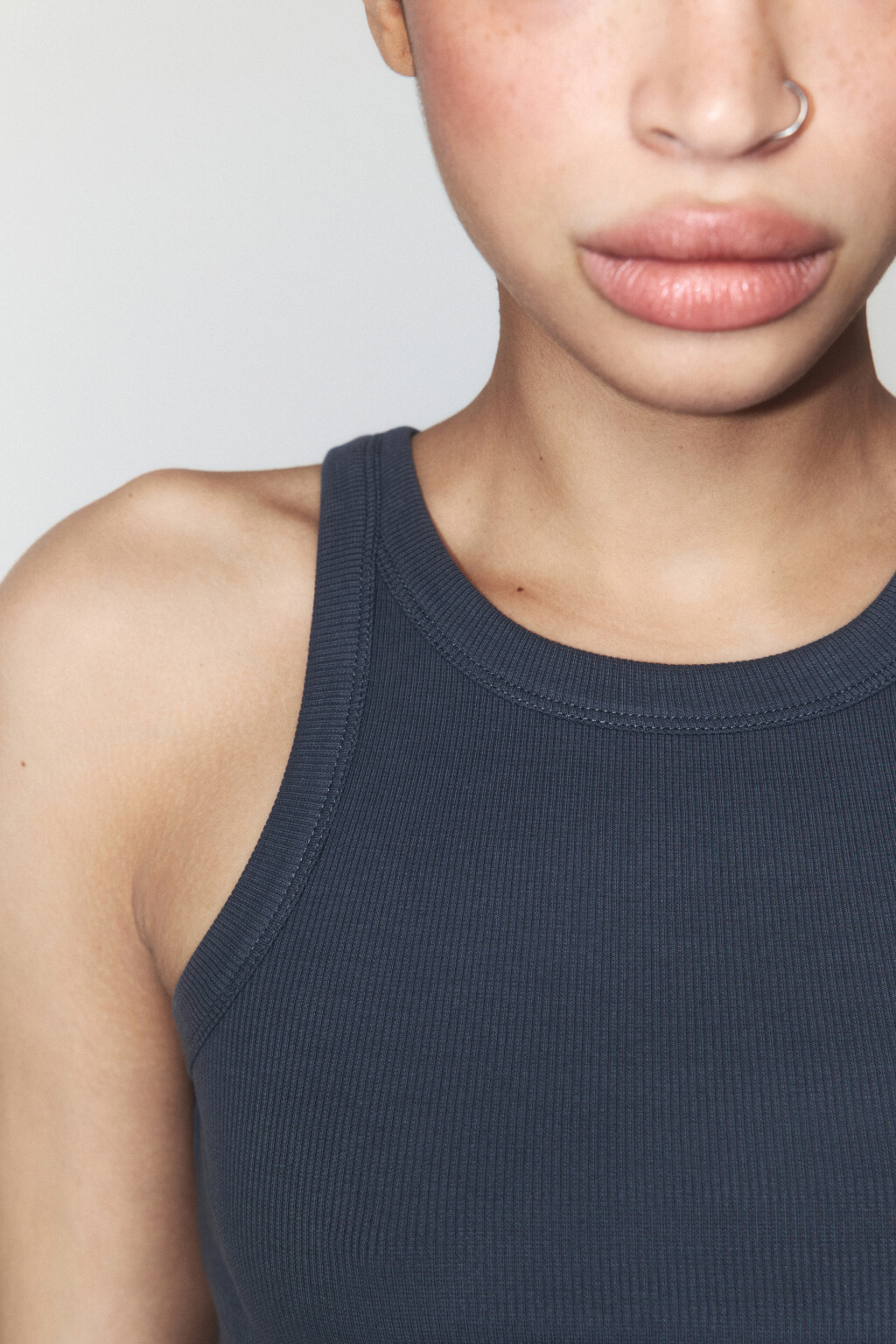 Майка TANKTOP облегающая в рубчик - цвет серый - 5